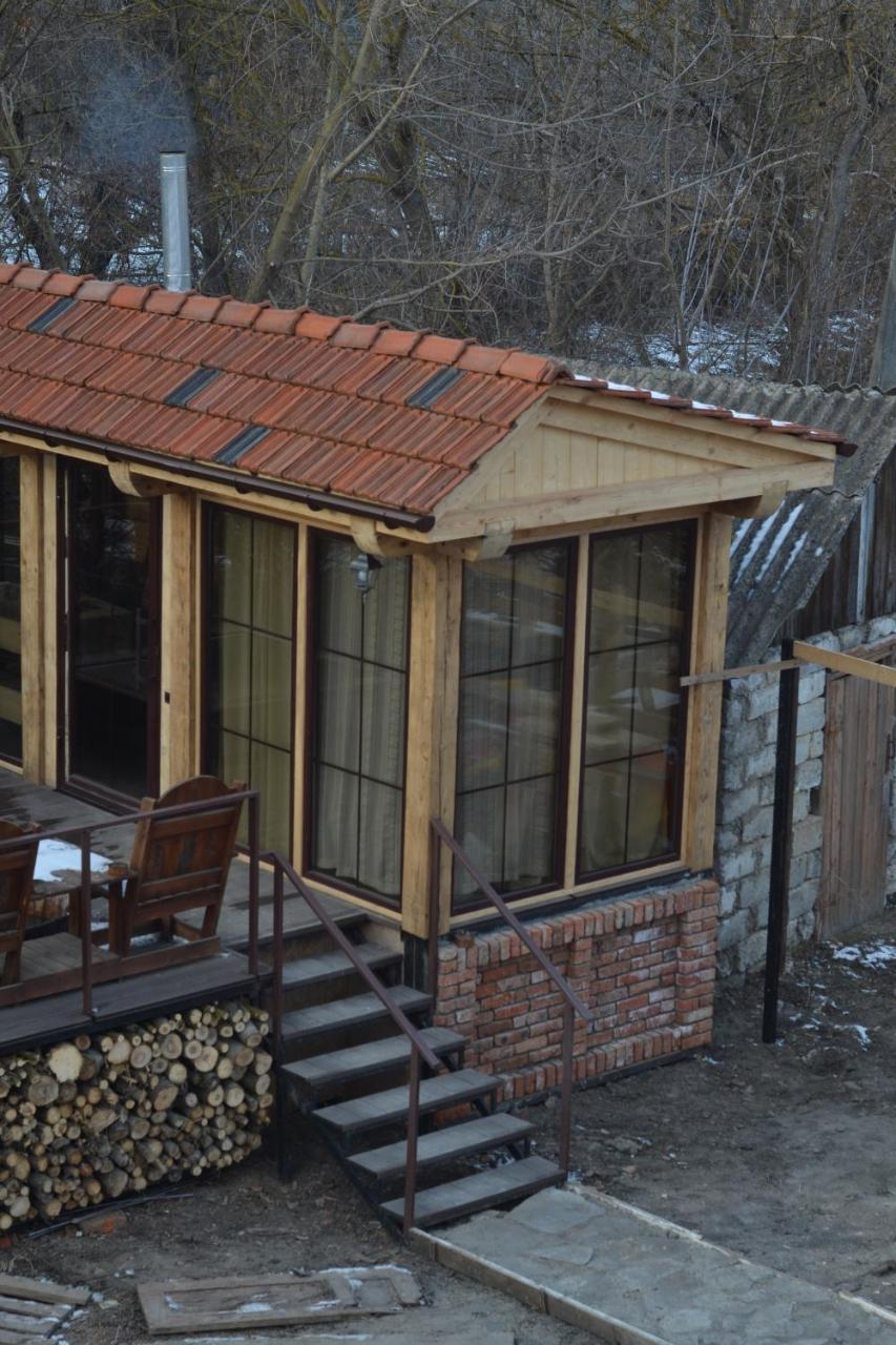 Romantic Guest House Kamjanez-Podilskyj Exterior foto